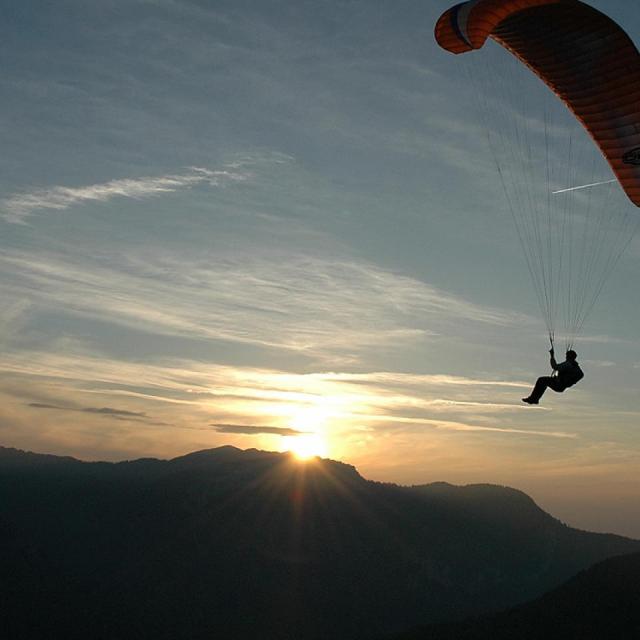 P Boisselier Paragliding Chartreuse 1920x960