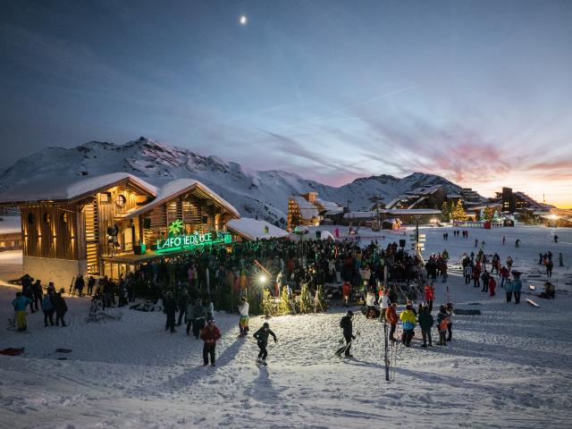 Folie Douce December 31, 2019 010 @oprim Media