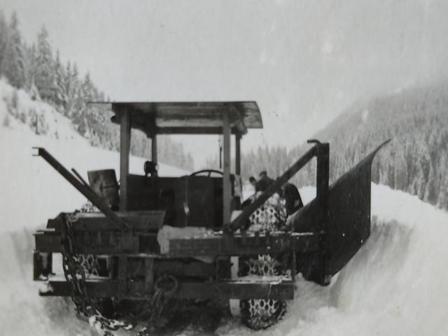 Morgins Pass Collection J.vuilloud