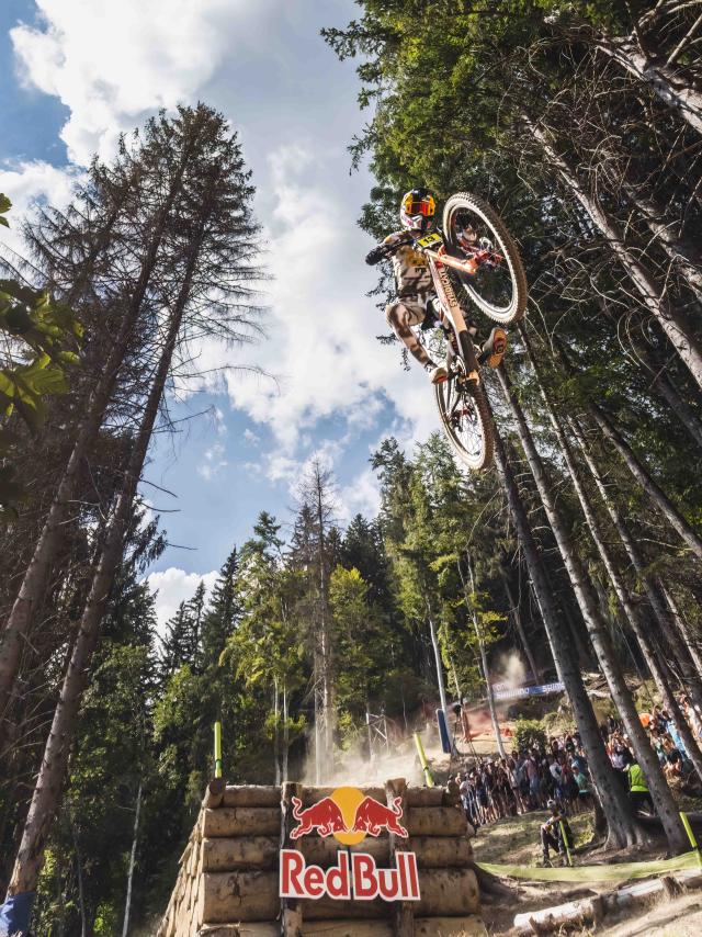 Dh Lesgets 09 09denis Angheben Portesdusoleil 40